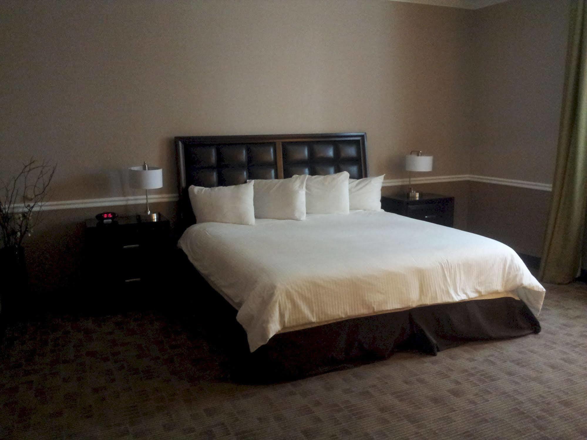 Belvedere Inn Schenectady - Albany エクステリア 写真